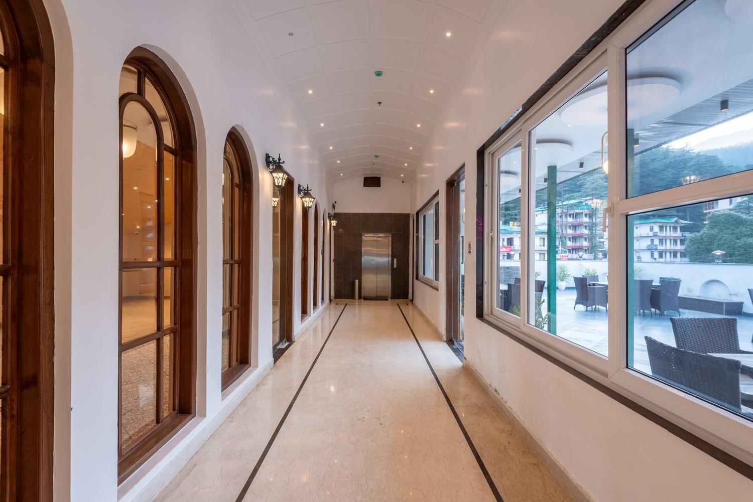Quality Inn By Lawrence Hotels Dharamshala Bagian luar foto